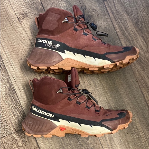 Salomon Shoes - Salomon Cross Hike 2 Brown Lace-Up Boots